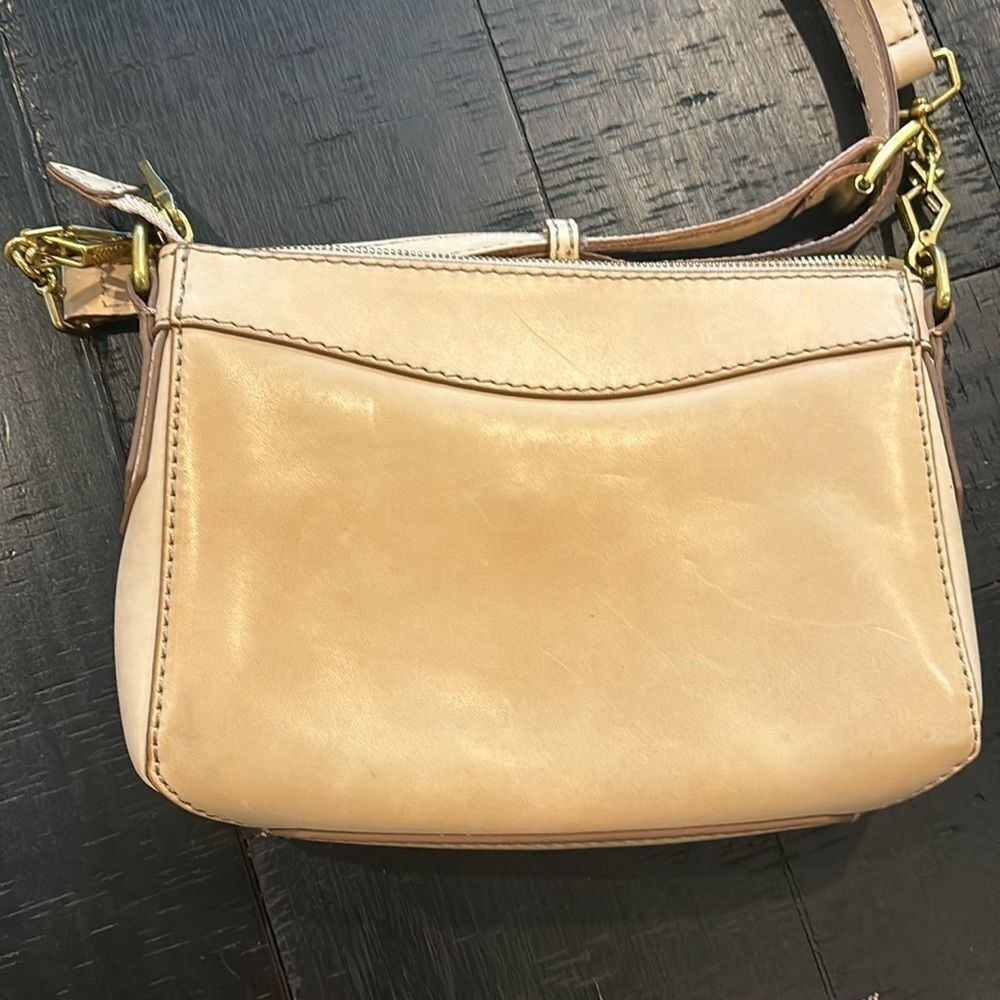 J. Crew Cream Tan Leather Crossbody Classy Gold Hardware Crossbody Bag Purse‌‌‌‍ - Picture 3 of 16